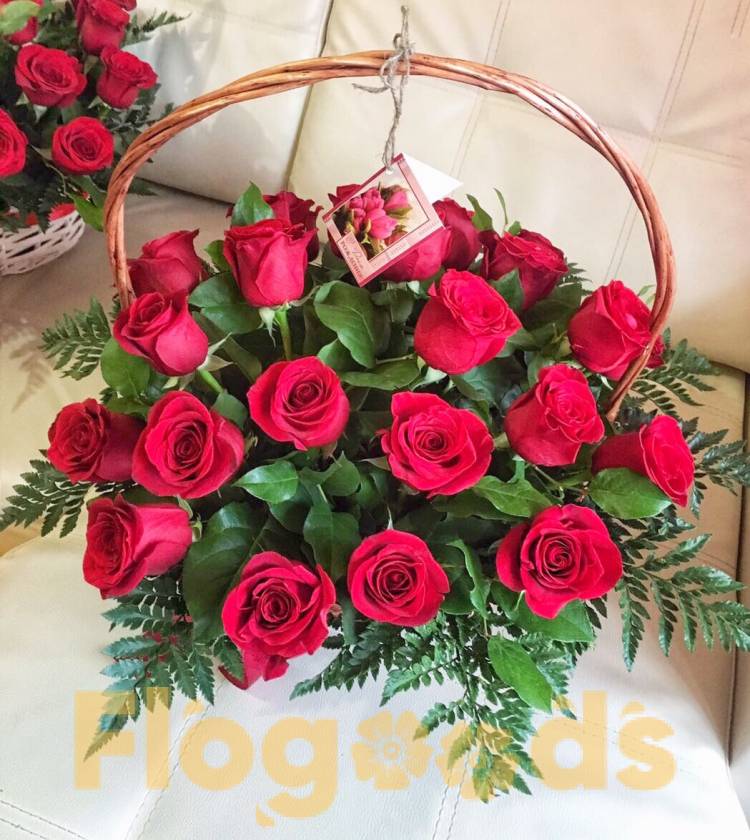 Корзина «Донна роза» за 12 349 руб.